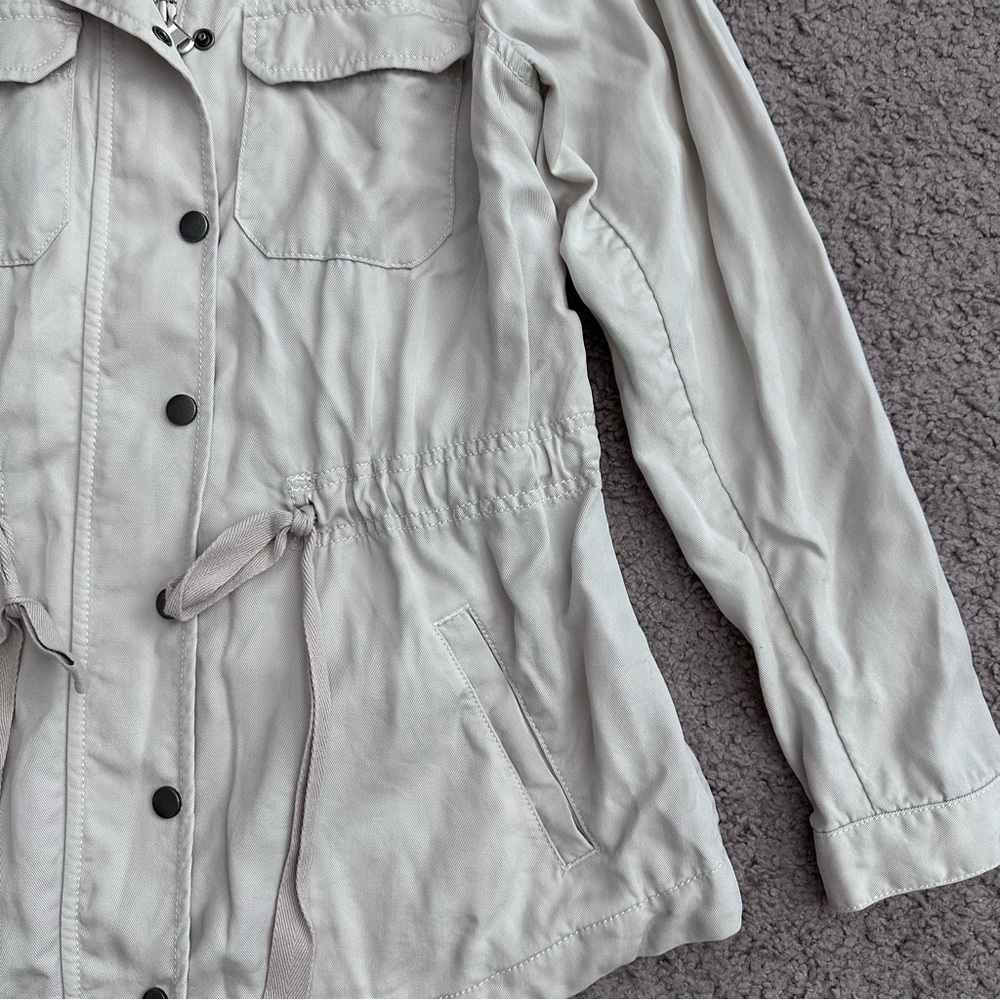 Loft Utility Jacket Drawstrings Beige Womens 6 - image 7